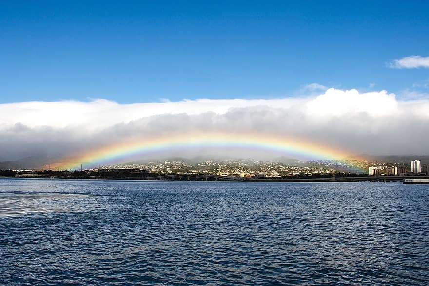 Rainbow in Hawaii over Honolulu